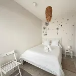 Casa Angel 1982